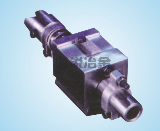 伸缩性水冷导管装置